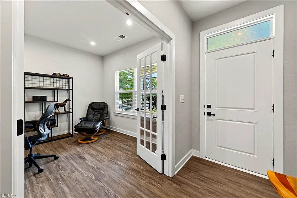 960 Turner Landing Way, Smithfield — photo