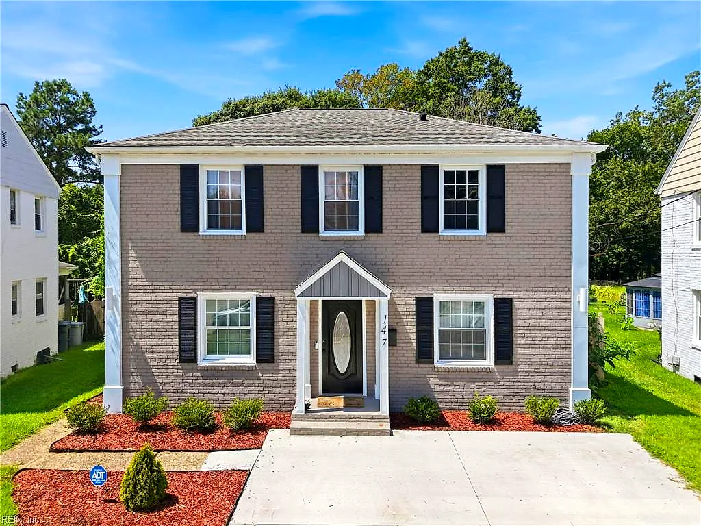 147 Armstrong DR, HAMPTON VA 23666
