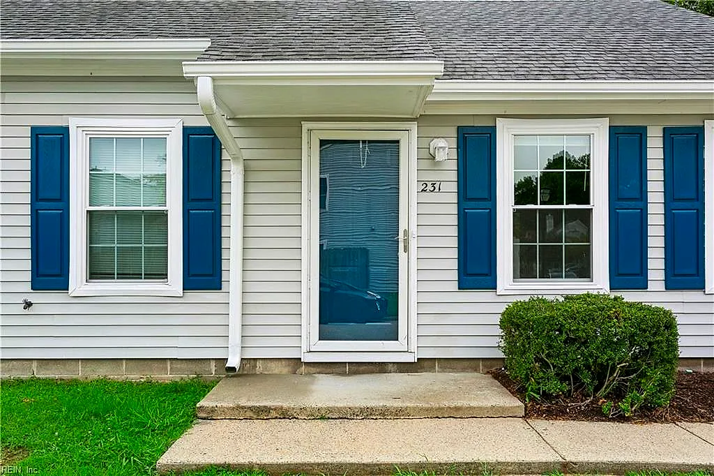 231 Gate House Rd, Newport News — photo