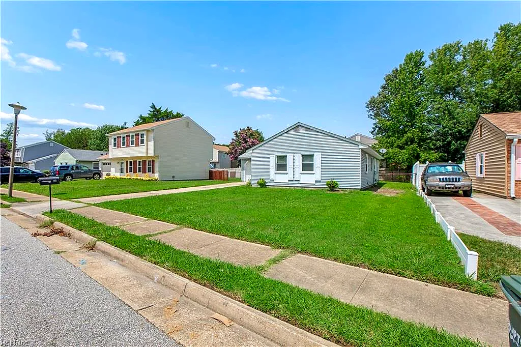 38 Rendon Dr, Hampton — photo