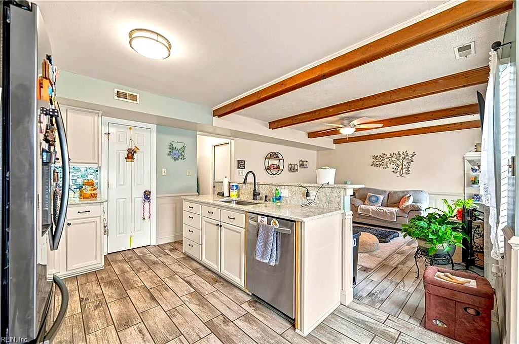 3941 Terrywood Dr, Virginia Beach — photo