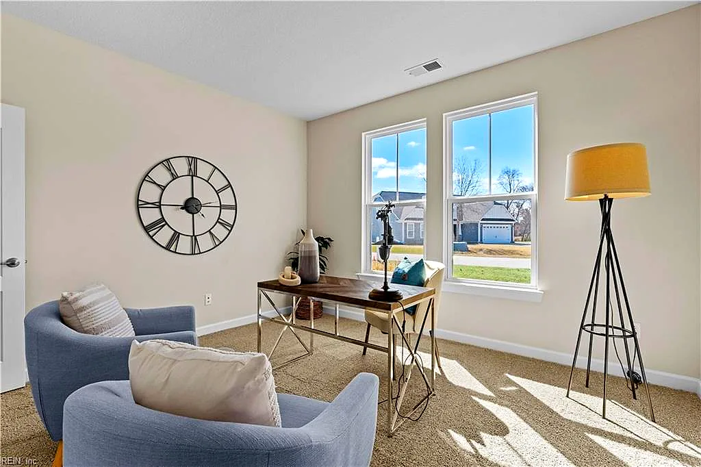 142 Quarter Horse Loop, Hertford — photo