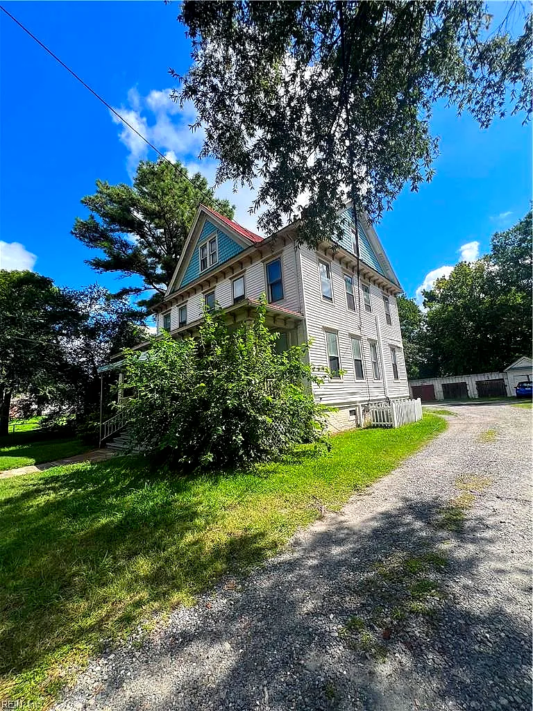 1041 Chesapeake Ave, Chesapeake — photo