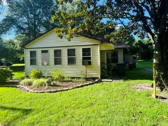 1832 Mount Pleasant Rd, Chesapeake — photo