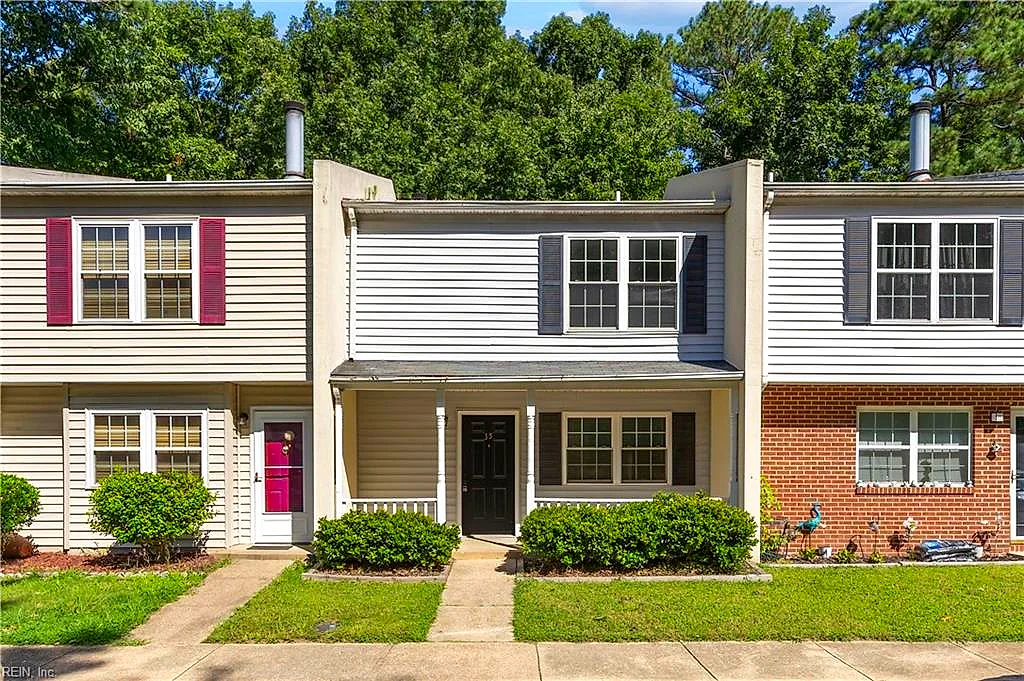 35 Oneonta DR, NEWPORT NEWS VA 23602