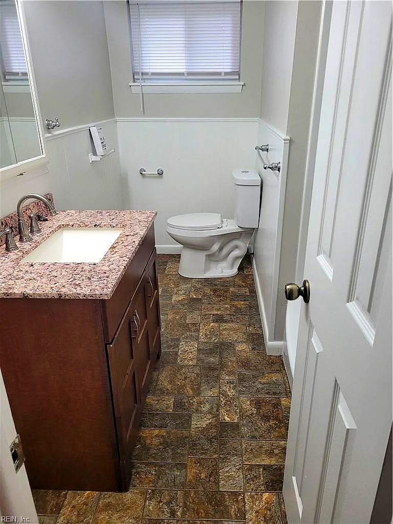 709 Houdon Ln, Virginia Beach — photo