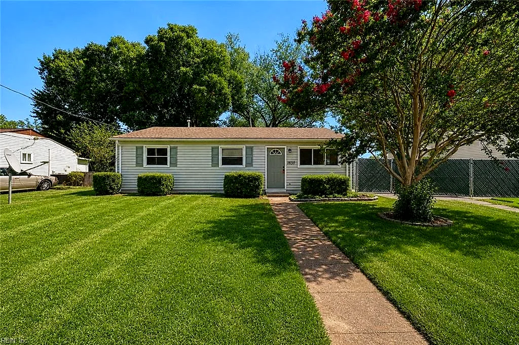1830 Beall DR, HAMPTON VA 23663