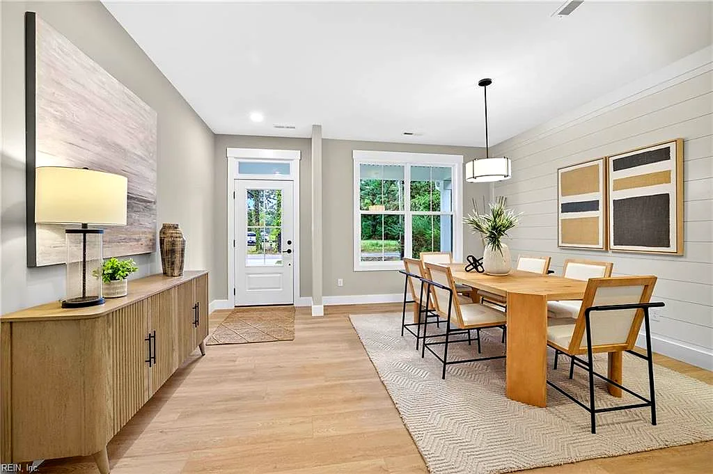 1231 Prosperity Rd, Virginia Beach — photo