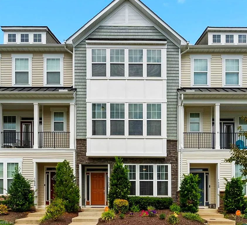 1422 Independence BLVD, NEWPORT NEWS VA 23608