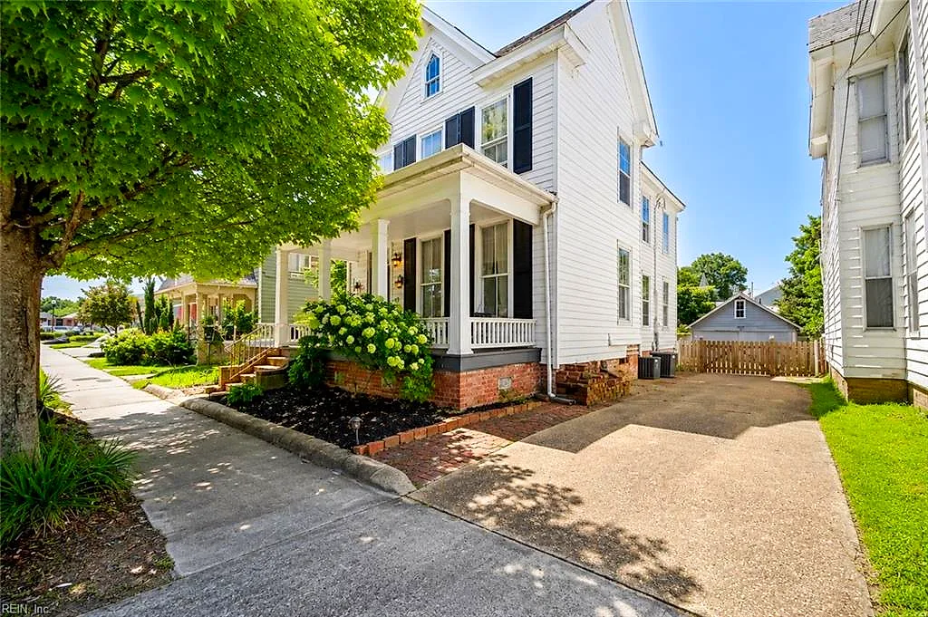 117 Clay ST, SUFFOLK VA 23434