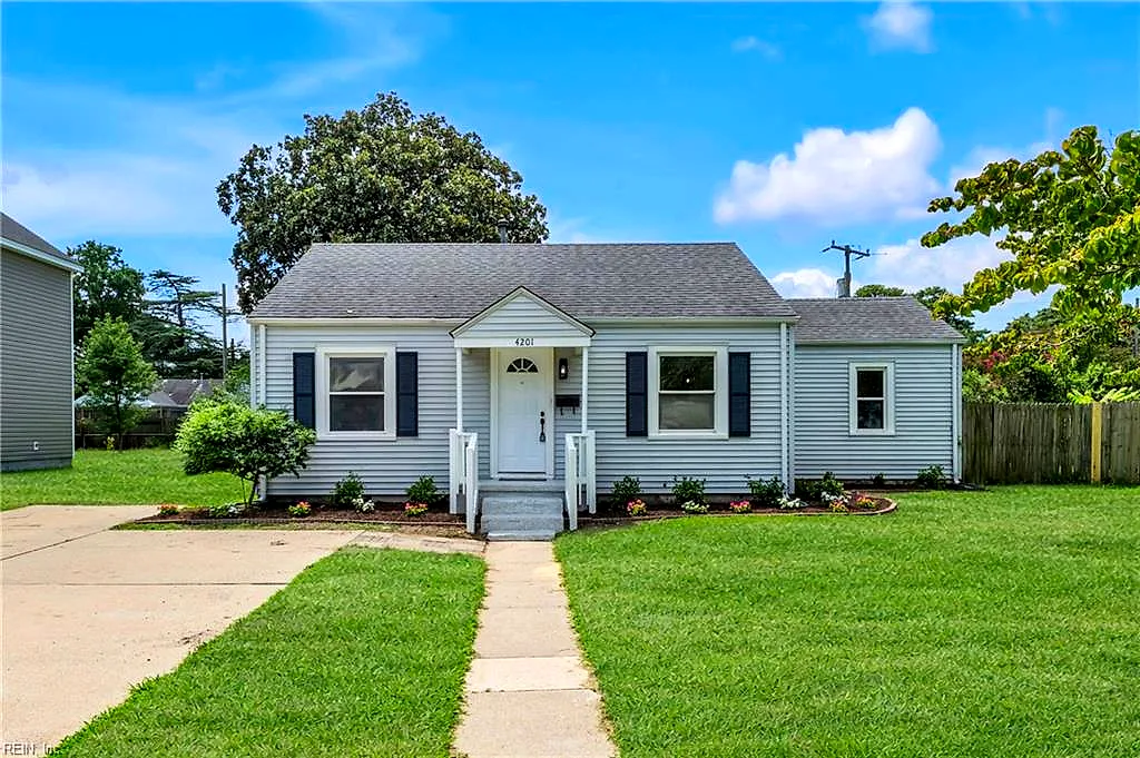 4201 Neptune AVE, CHESAPEAKE VA 23325