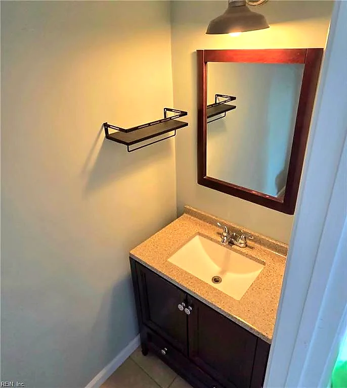 708 Alder Cir, Virginia Beach — photo