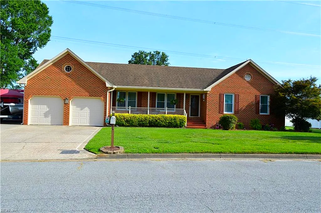 940 Saddleback Trail RD, CHESAPEAKE VA 23322