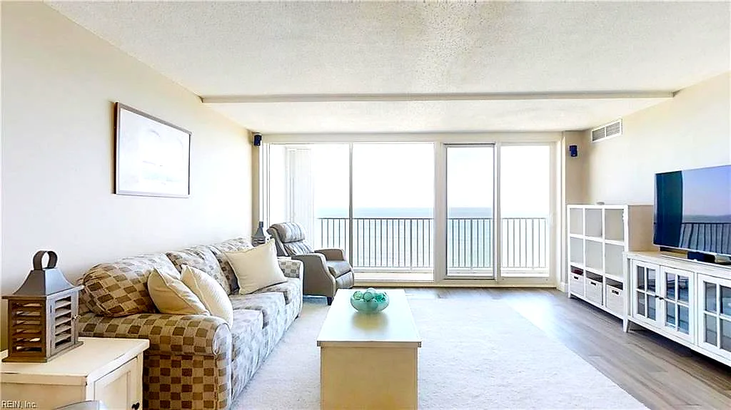 3800 Atlantic Ave #1103, Virginia Beach — photo