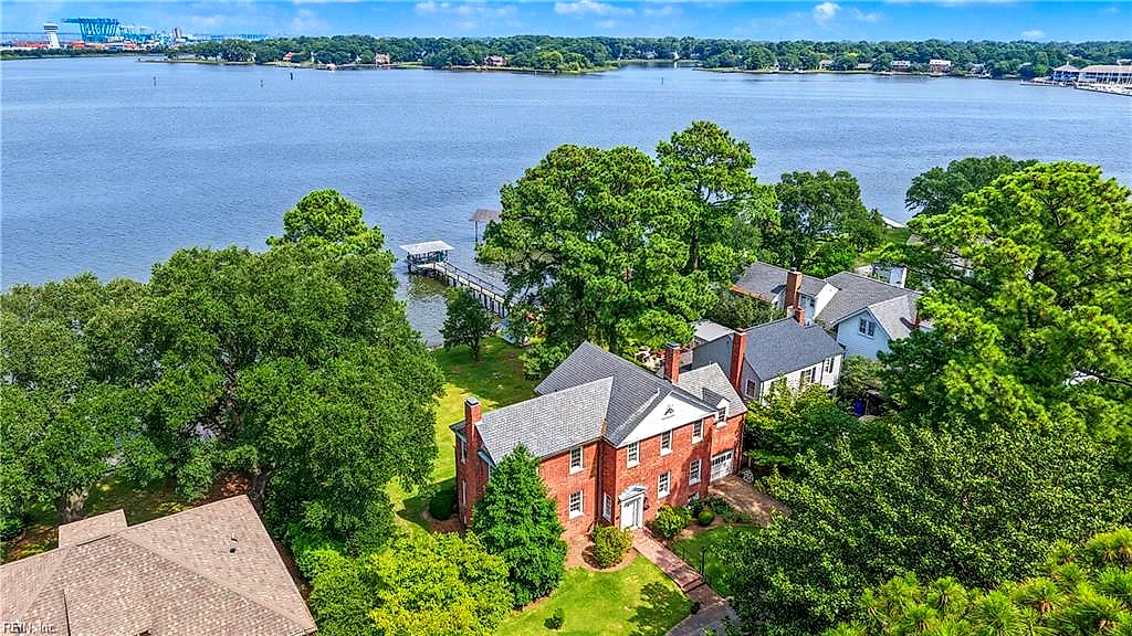 1502 Eleanor CT, NORFOLK VA 23508