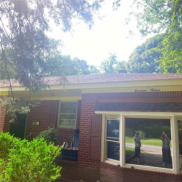 1713 Greenhouse Rd, Virginia Beach — photo