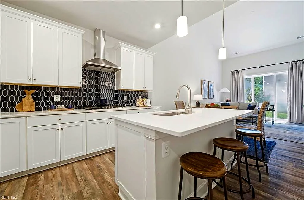 2200 Fallon Cir, Williamsburg — photo