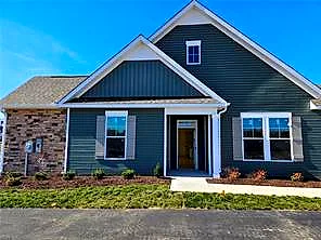 212 Saint Pauls AVE #30-4, SMITHFIELD VA 23430