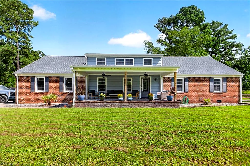 1908 Benefit RD, CHESAPEAKE VA 23322
