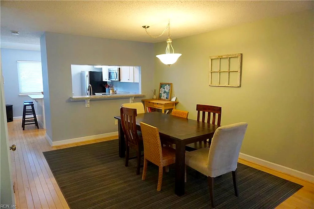 2312 Kingbird Ln, Virginia Beach — photo