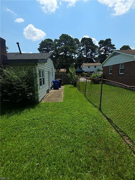 1102 E Jamal Ln, Portsmouth — photo
