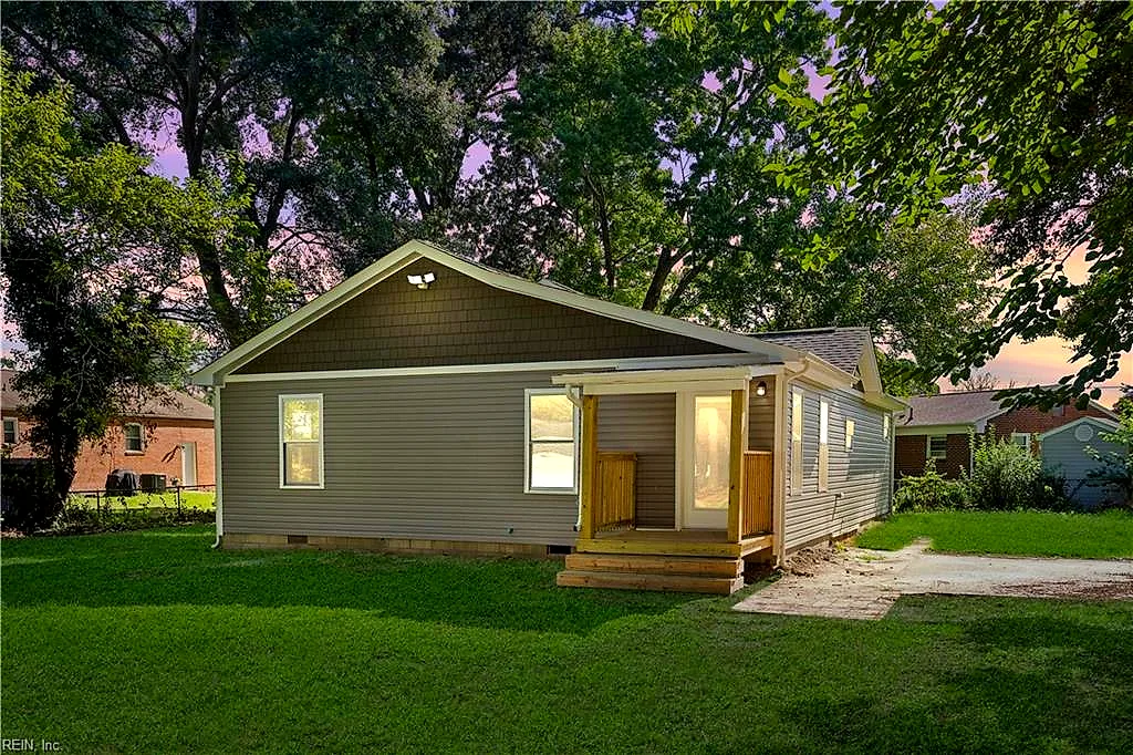 116 Latham DR, NEWPORT NEWS VA 23605