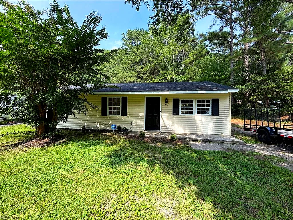 210 Walker DR, WILLIAMSBURG VA 23188