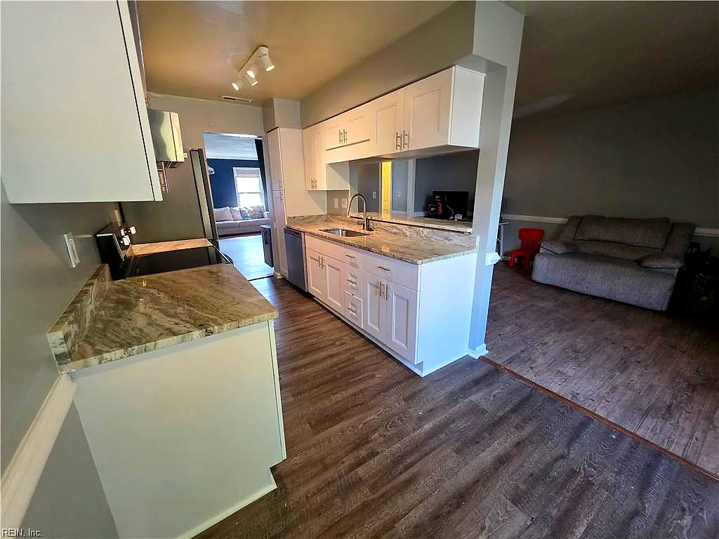 206 Weller Blvd, Virginia Beach — photo