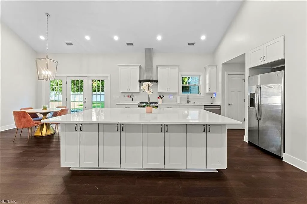 2 Jonquil Ln, Newport News — photo