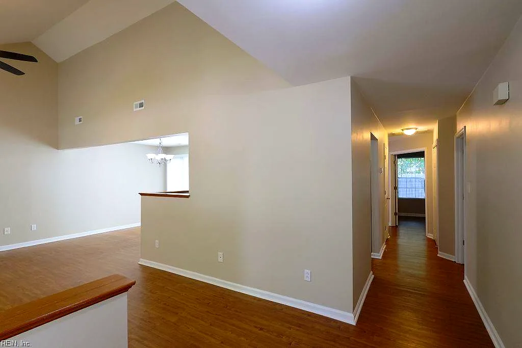 207 Windy Ridge Ln, Newport News — photo