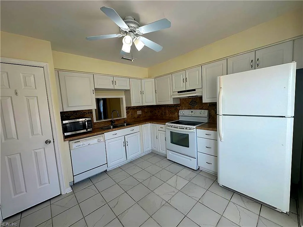 5632 Campus Dr, Virginia Beach — photo