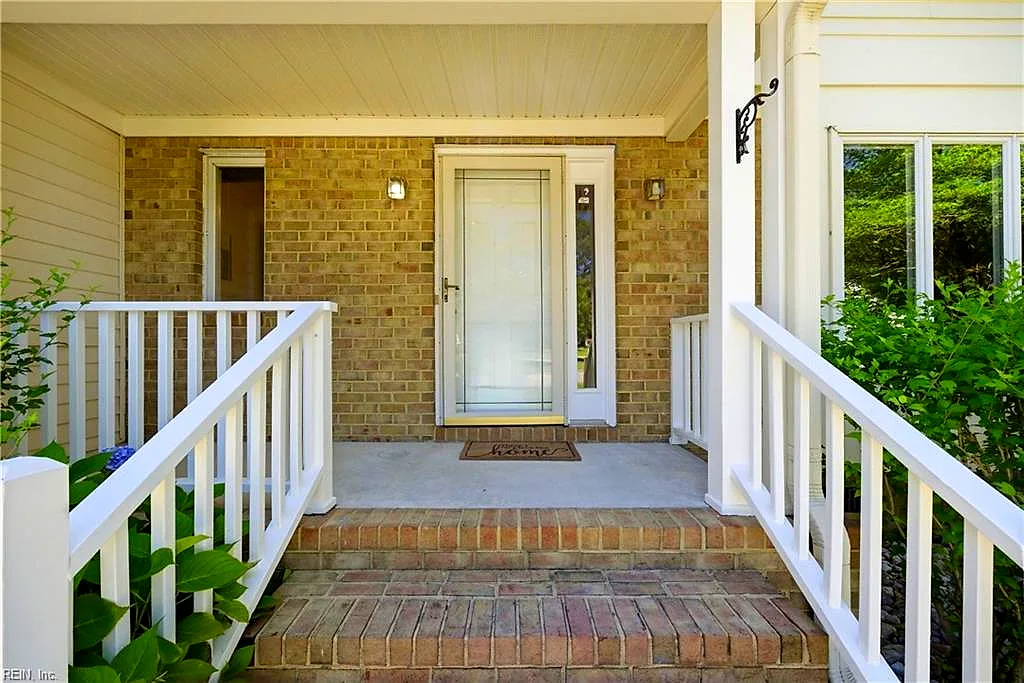 1805 Blackhawk Pl, Chesapeake — photo