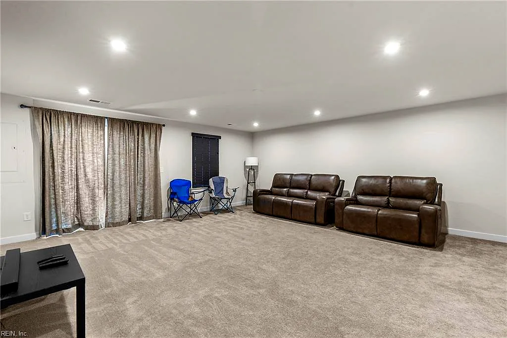 1712 Shorebird Ln, Virginia Beach — photo