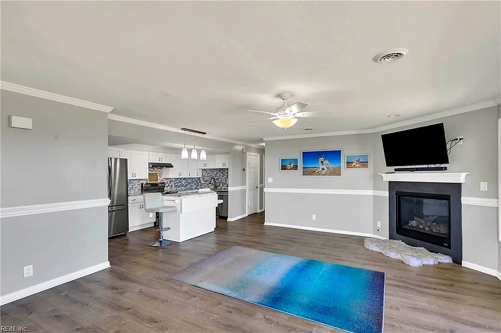 1048 E Ocean View Ave, Norfolk — photo