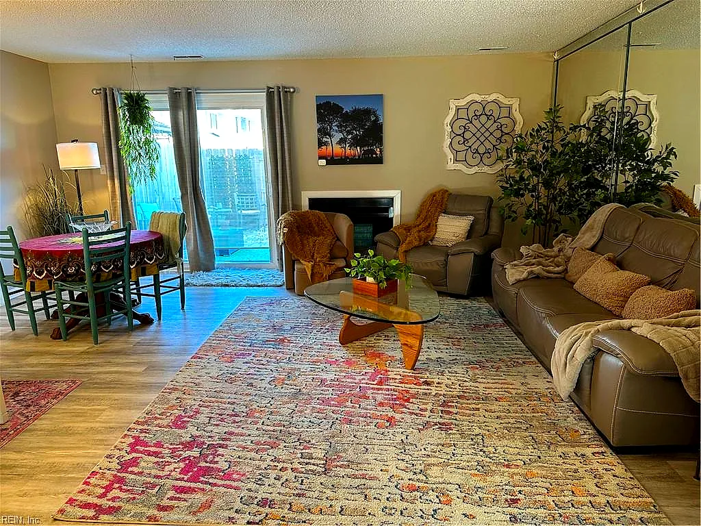 912 C Ave, Virginia Beach — photo