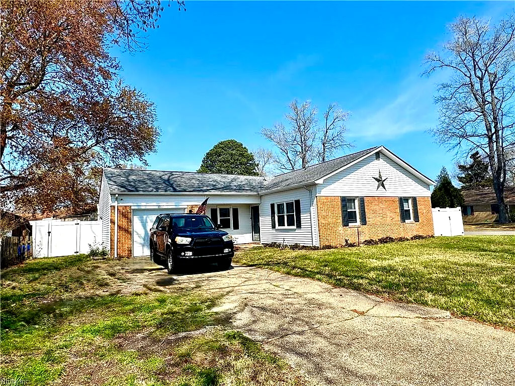 1901 Blue Knob Rd, Virginia Beach — photo