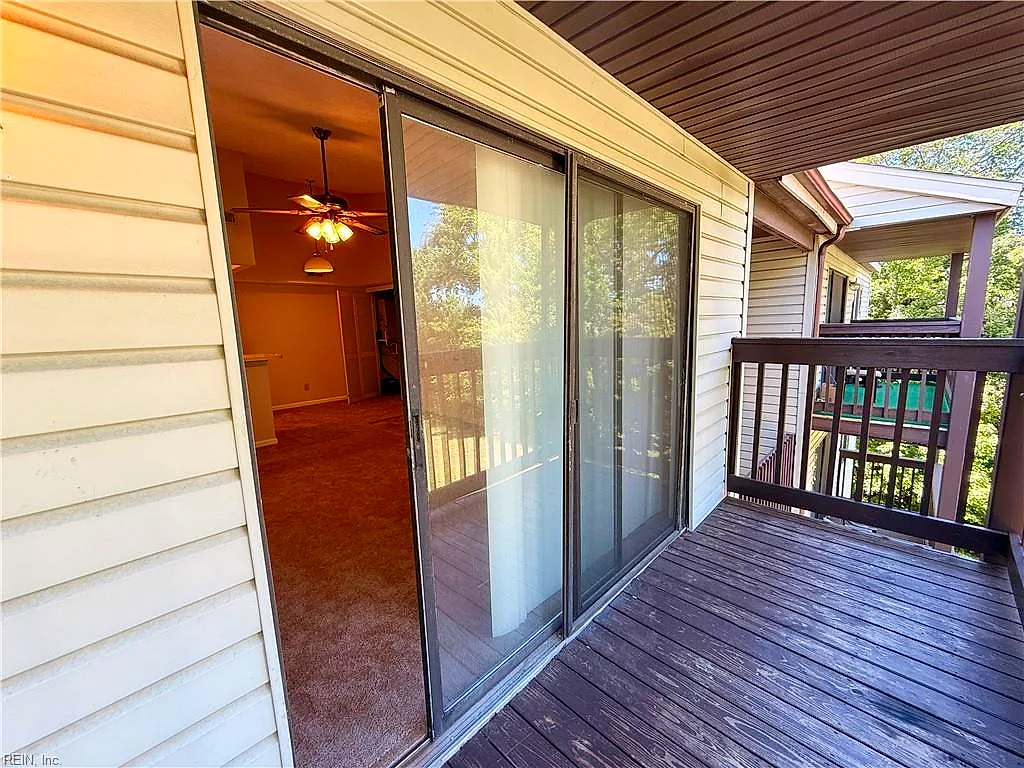410 Wells Ct, Hampton — photo