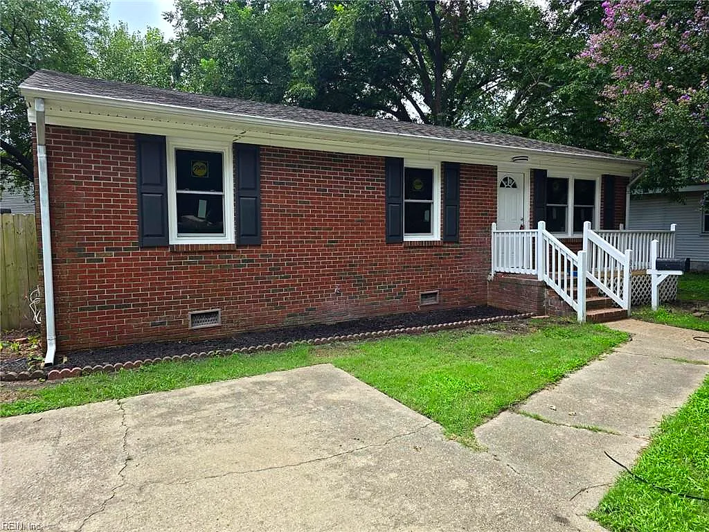 904 McKinley AVE, CHESAPEAKE VA 23324