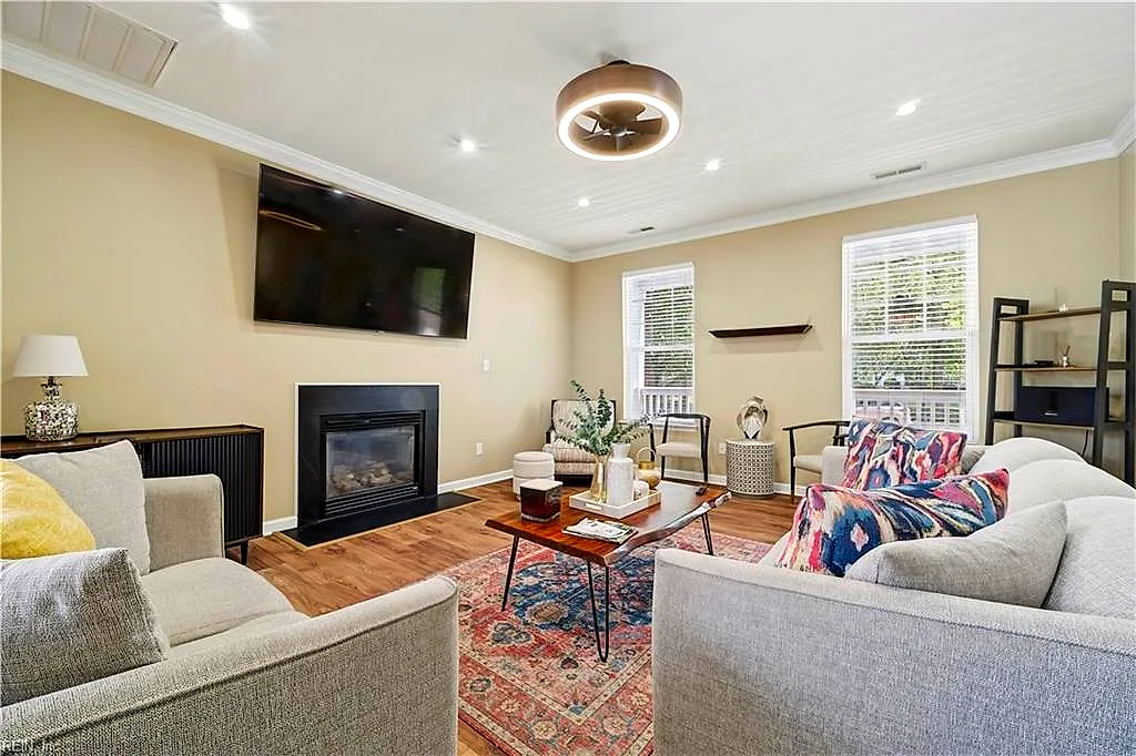 288 Mockingbird Ln, Hampton — photo