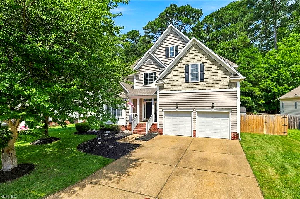 109 Overlook PT, YORKTOWN VA 23693