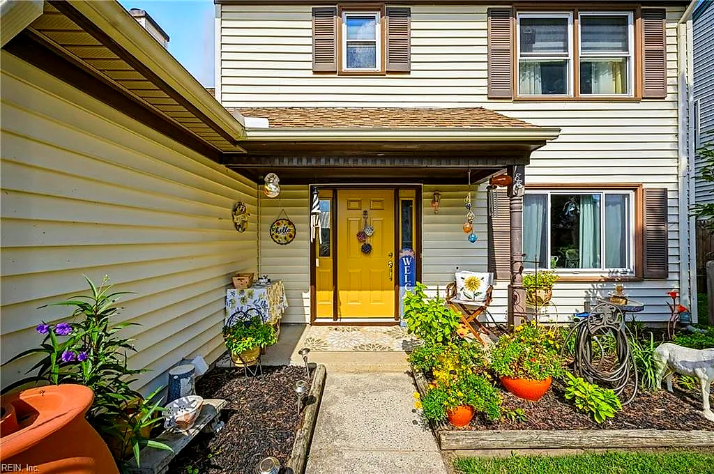 1861 Haviland Dr, Virginia Beach — photo
