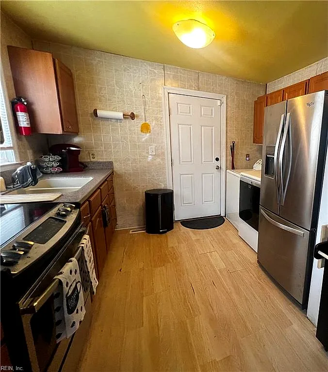 977 Avenue G, Norfolk — photo