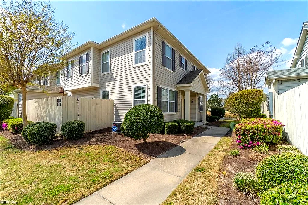 1543 Hambledon Loop, Chesapeake — photo