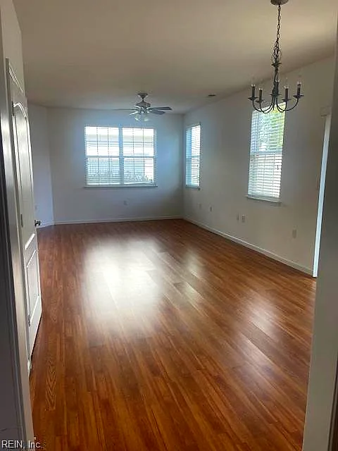 1543 Hambledon Loop, Chesapeake — photo