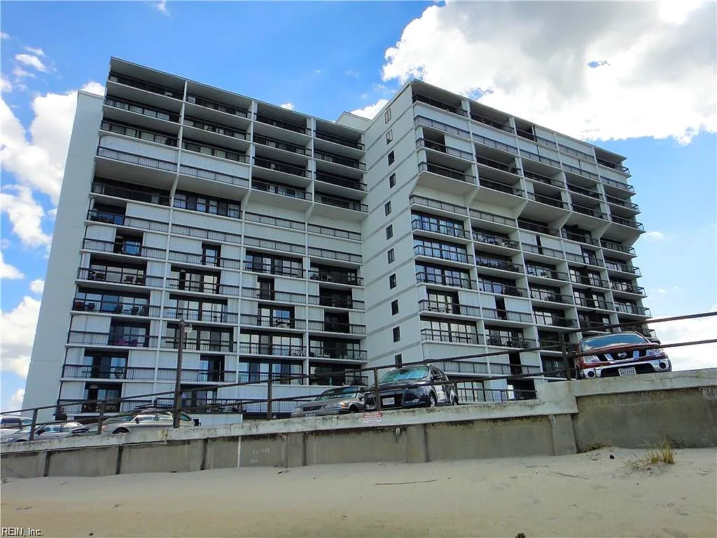 3558 Shore Dr #305, Virginia Beach — photo