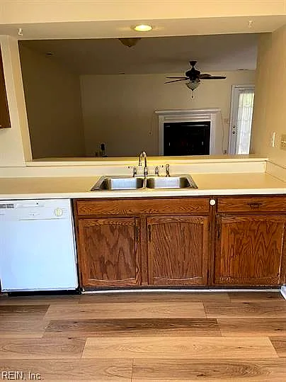910 Jay Are Ct, Virginia Beach — photo