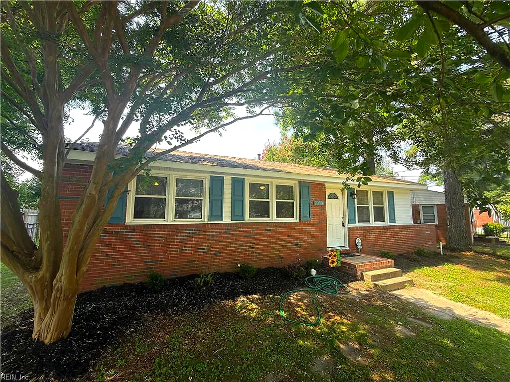 3010 Menands DR, CHESAPEAKE VA 23325