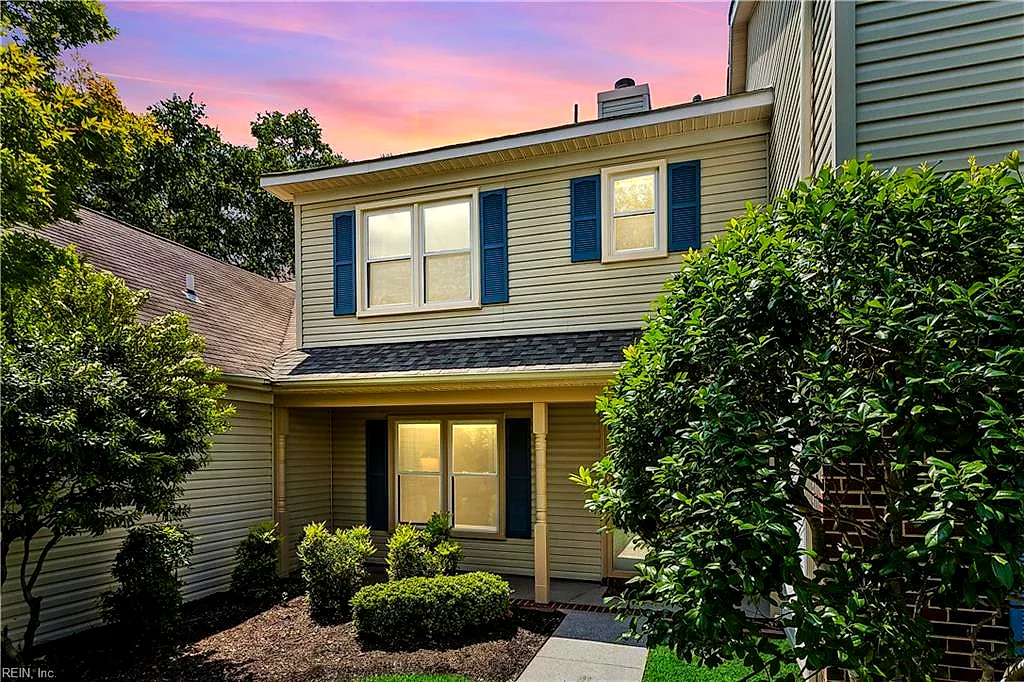 203 Alder Wood DR, HAMPTON VA 23666