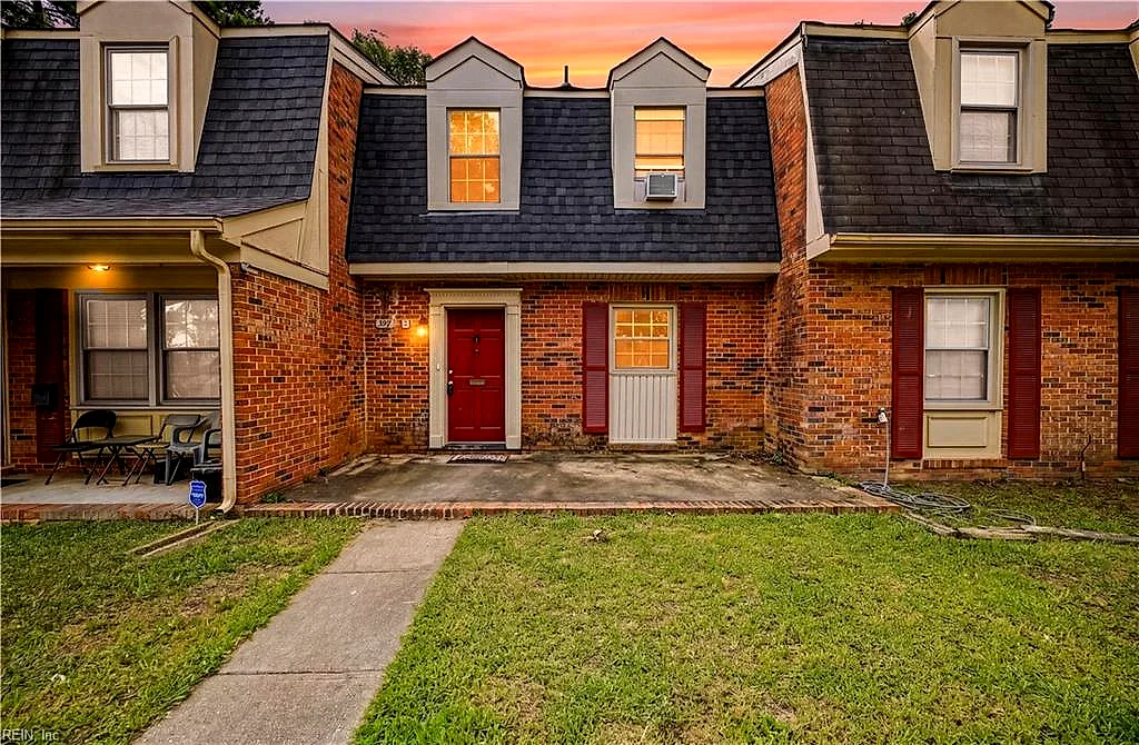 397 Deputy LN #E, NEWPORT NEWS VA 23608