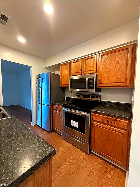 1046 Commonwealth Pl, Virginia Beach — photo